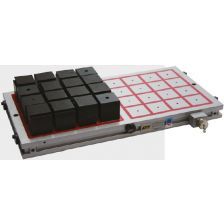 Magneetplaat 425x415 mm met 16 polen 75x75 voor 12.800 daN